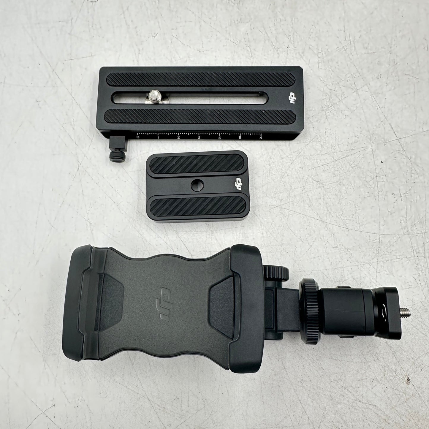 DJI Ronin SC 3-Axis Gimbal Camera Stabilizer R18