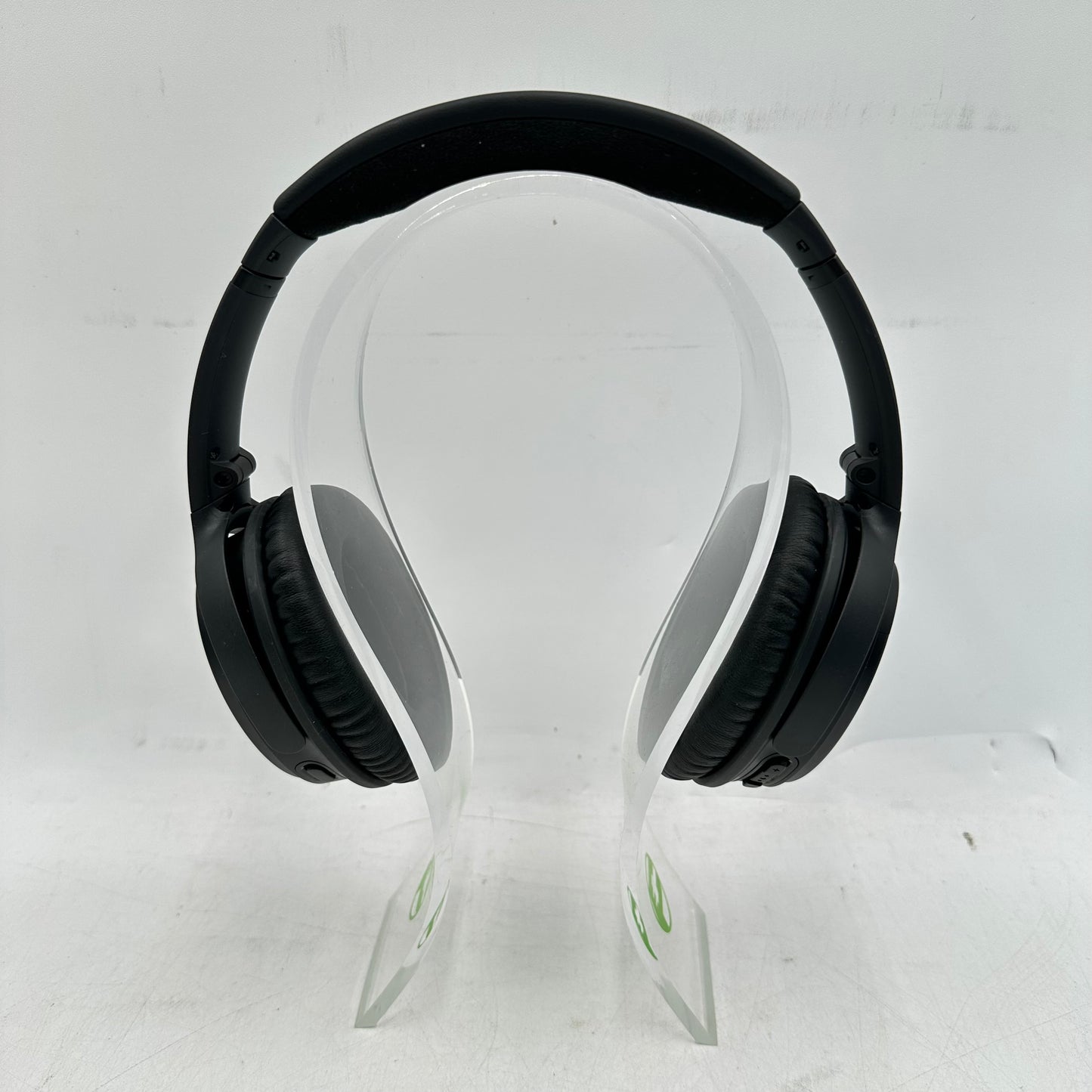 Bose QuietComfort 35 II QC35 Over-Ear Wireless Noise Cancelling Headphones READ