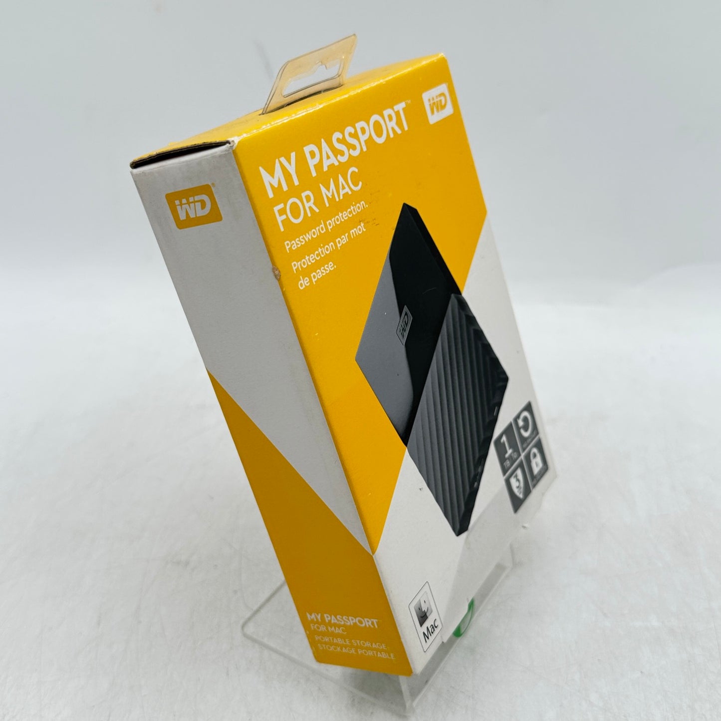 New Western Digital My Passport for Mac 1TB Portable Storage WDBFKF0010BBK-0B