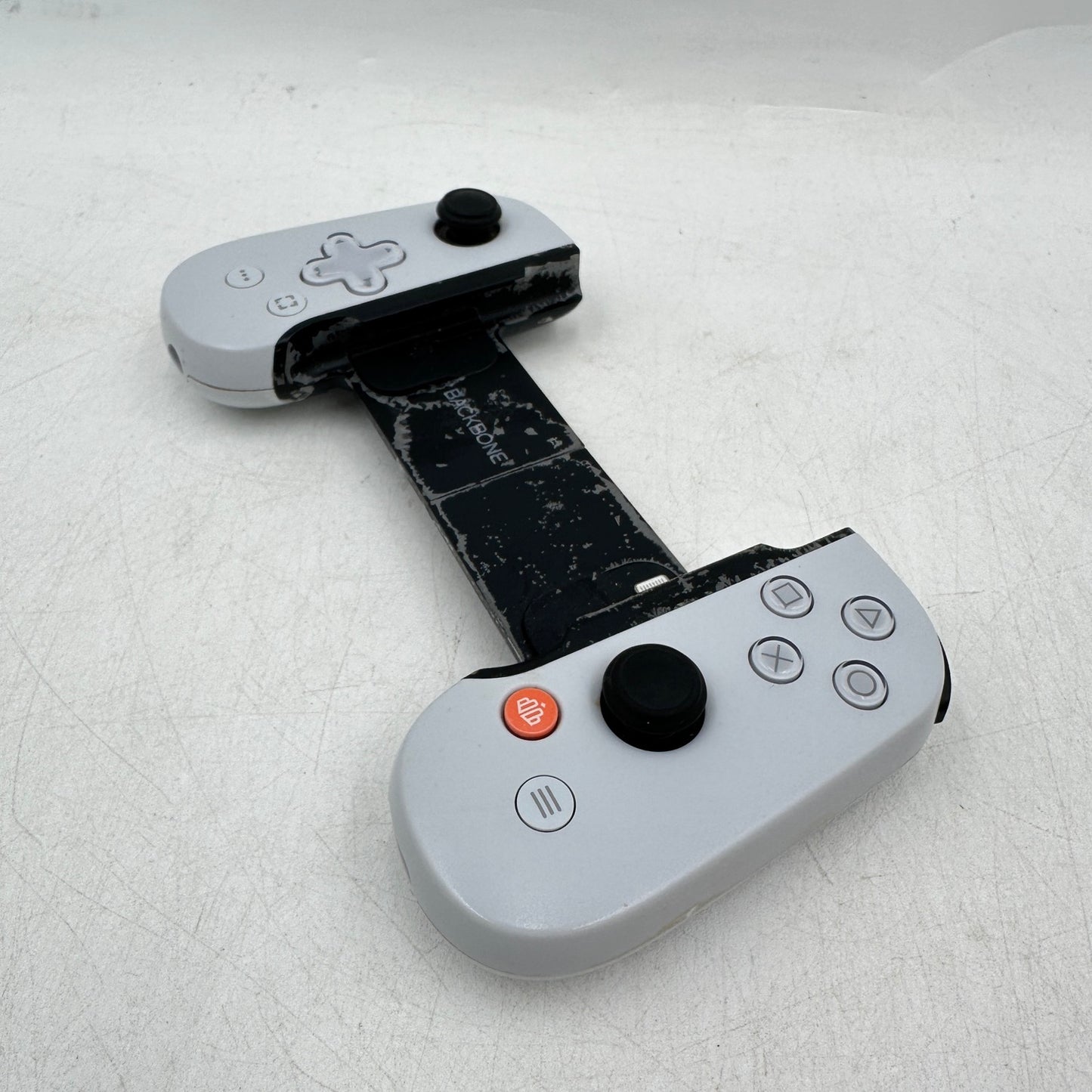Backbone Backbone PlayStation Edition White BB-02 READ for iPhone(Lightning)