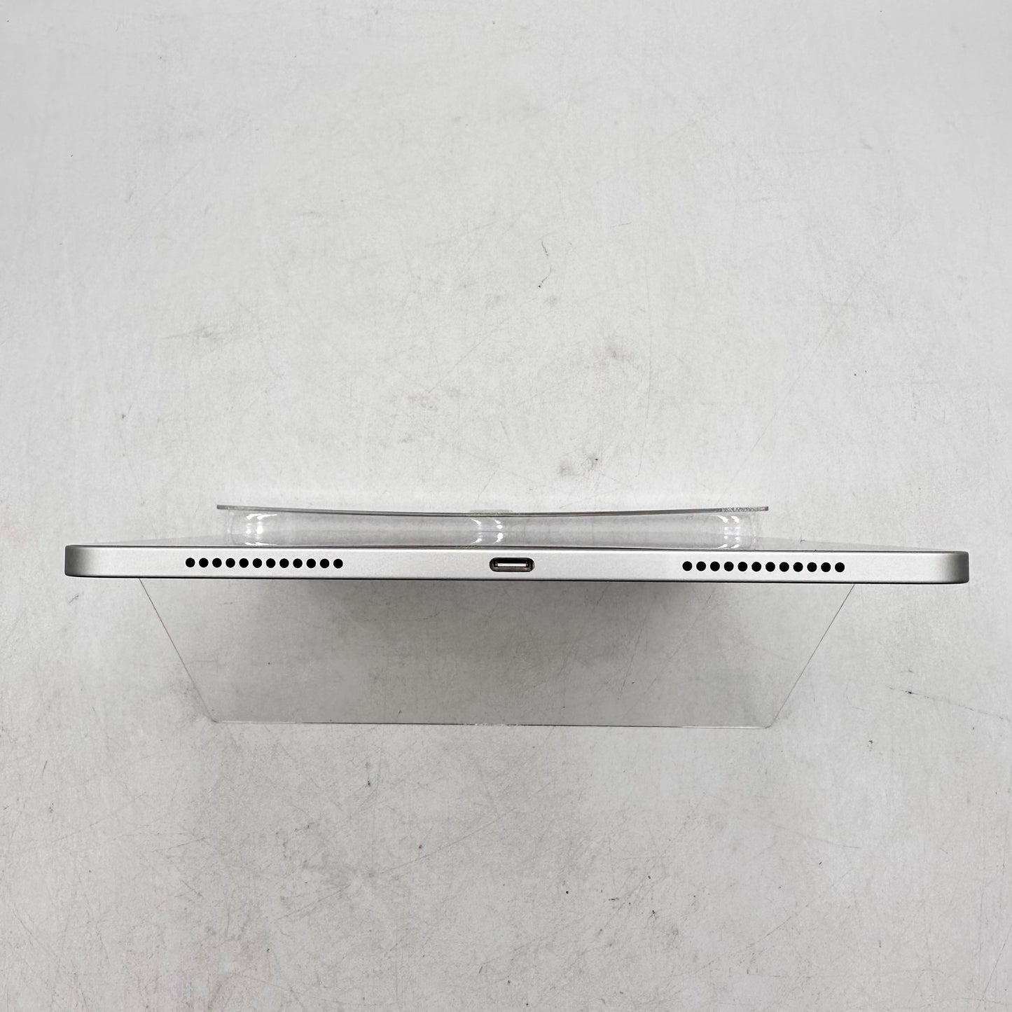 WiFi Only Apple iPad Air 4th Gen 64GB Silver MYFN2ZP/A