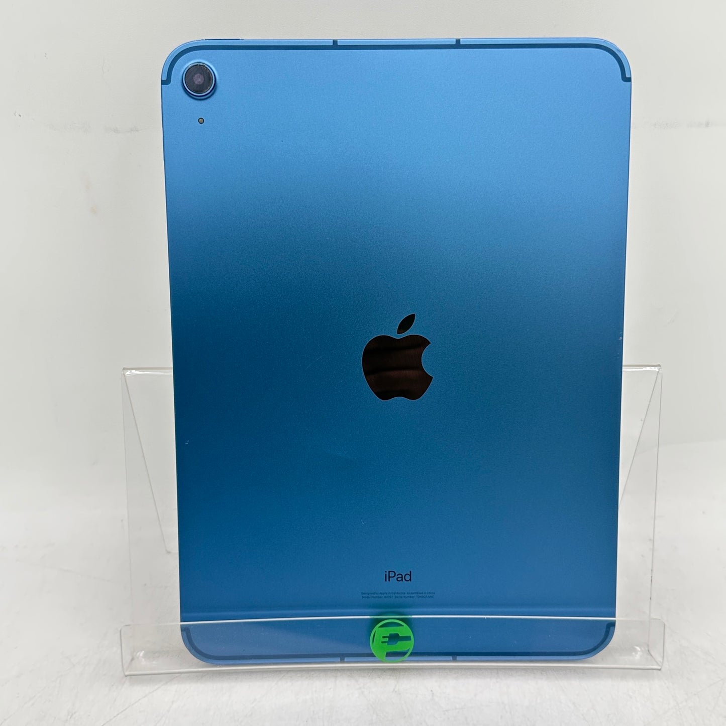 WiFi Only Apple iPad 10th Gen 64GB 18.6.2 Blue MQ6K3LL/A