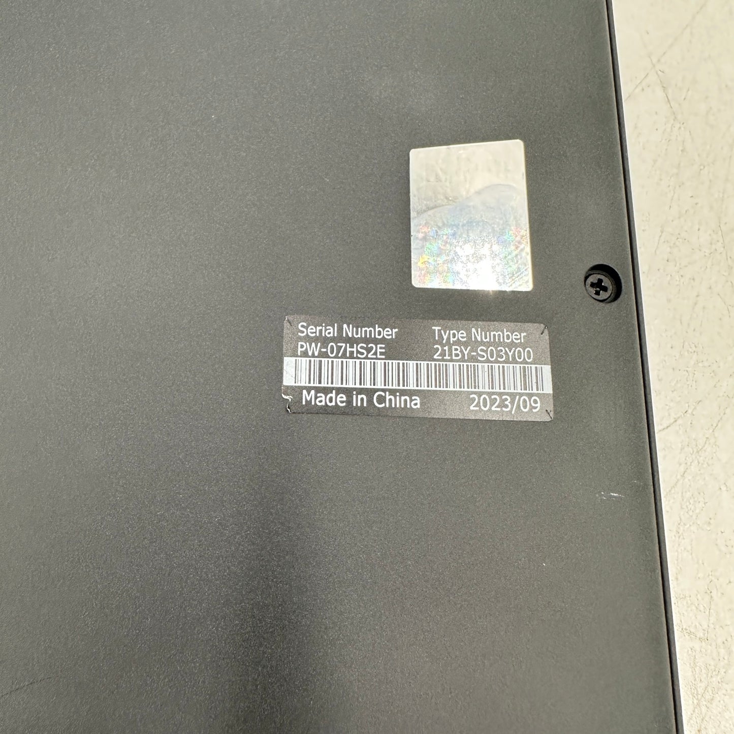 Lenovo X13s Gen 1 21BY 13.3" Snapdragon 8cx 2.8GHz 16GB RAM 512GB SSD