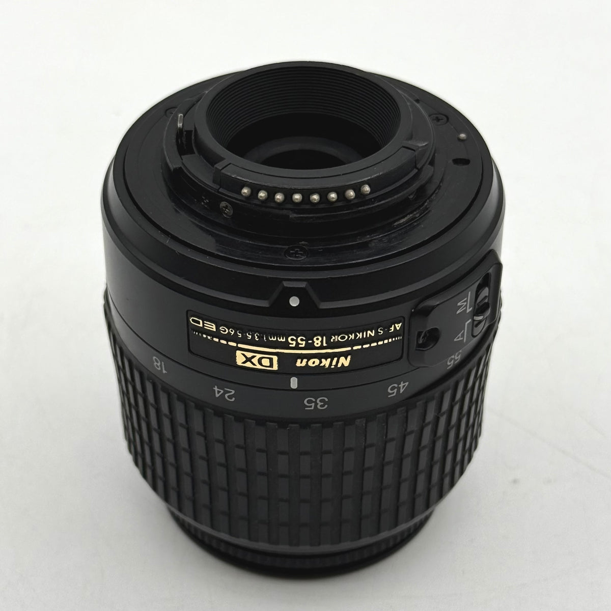 Nikon AF-S DX NIKKOR 18-55mm f/3.5-5.6 G ED Zoom Lens AF-S