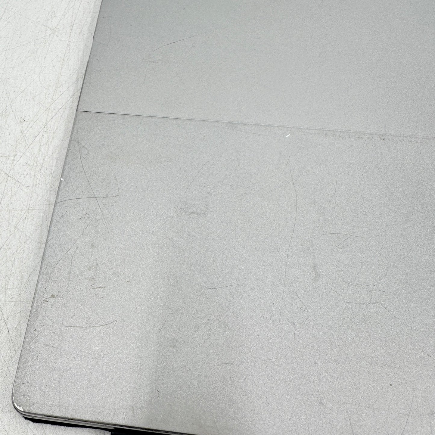 Microsoft Surface Pro 7 1866 12.3" i5-1035G4 1.1GHz 8GB RAM 128GB SSD