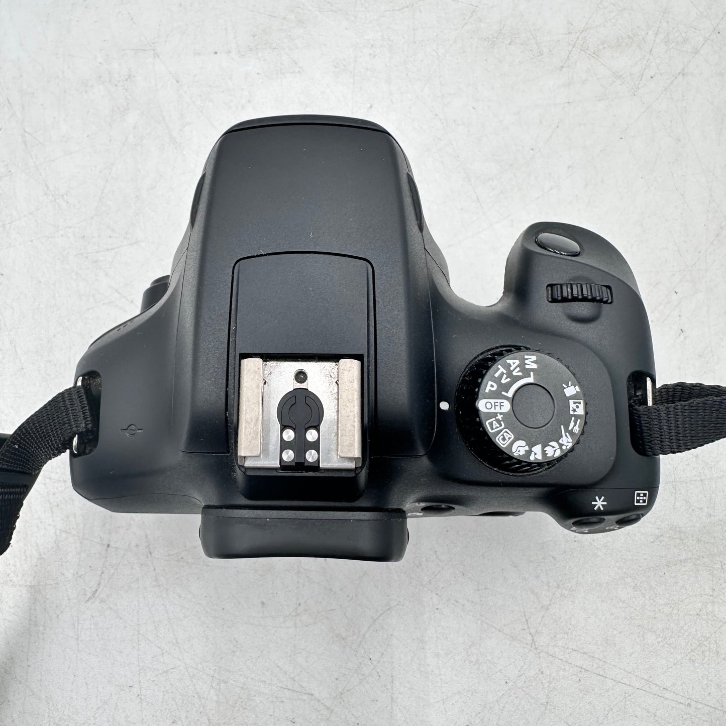 Canon EOS 4000D 18.0MP Digital SLR 122 Shutter Count w/ 18-55mm Lens