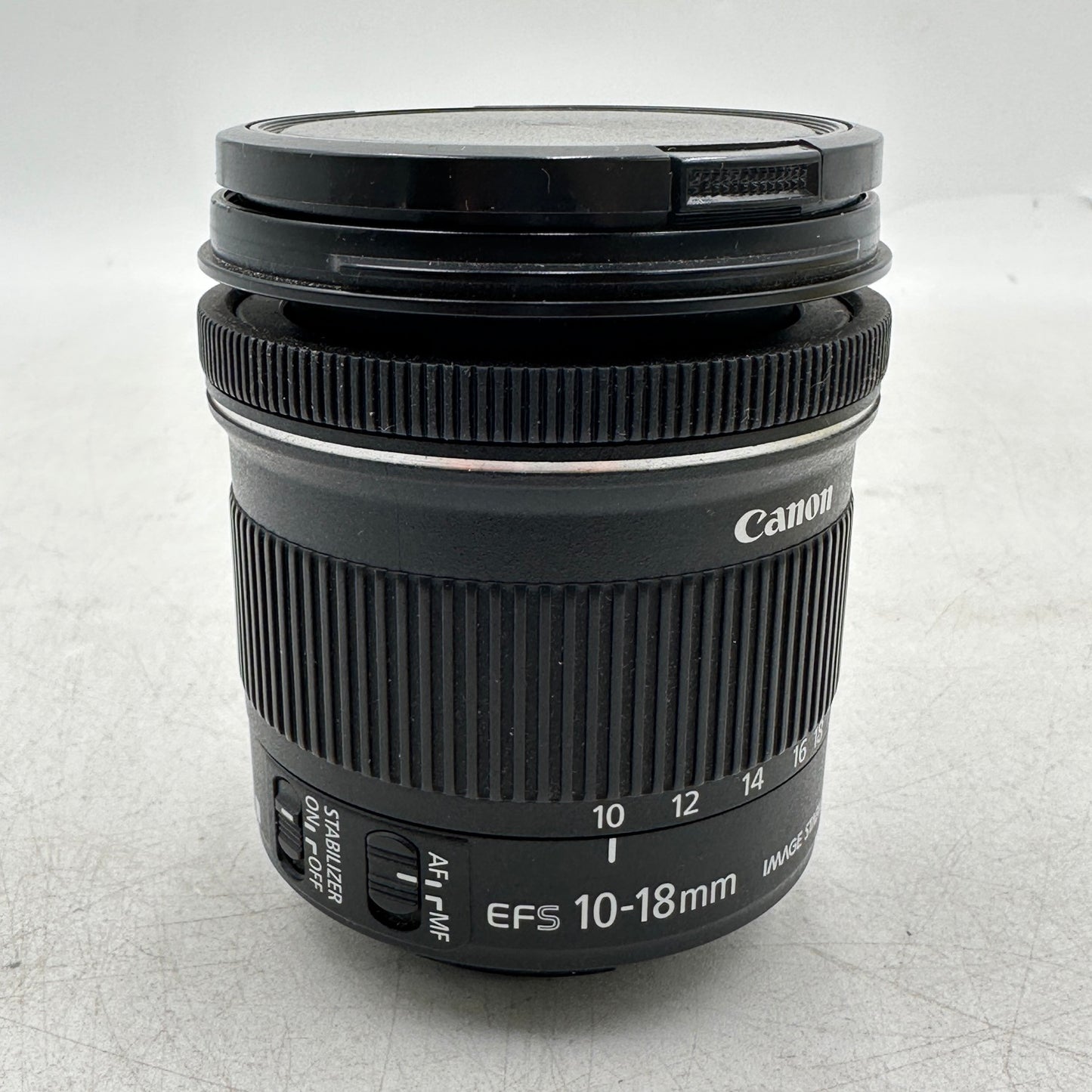 Canon EF-S Ultra Wide-Angle Zoom Lens 10-18mm f/4.5-5.6 IS STM