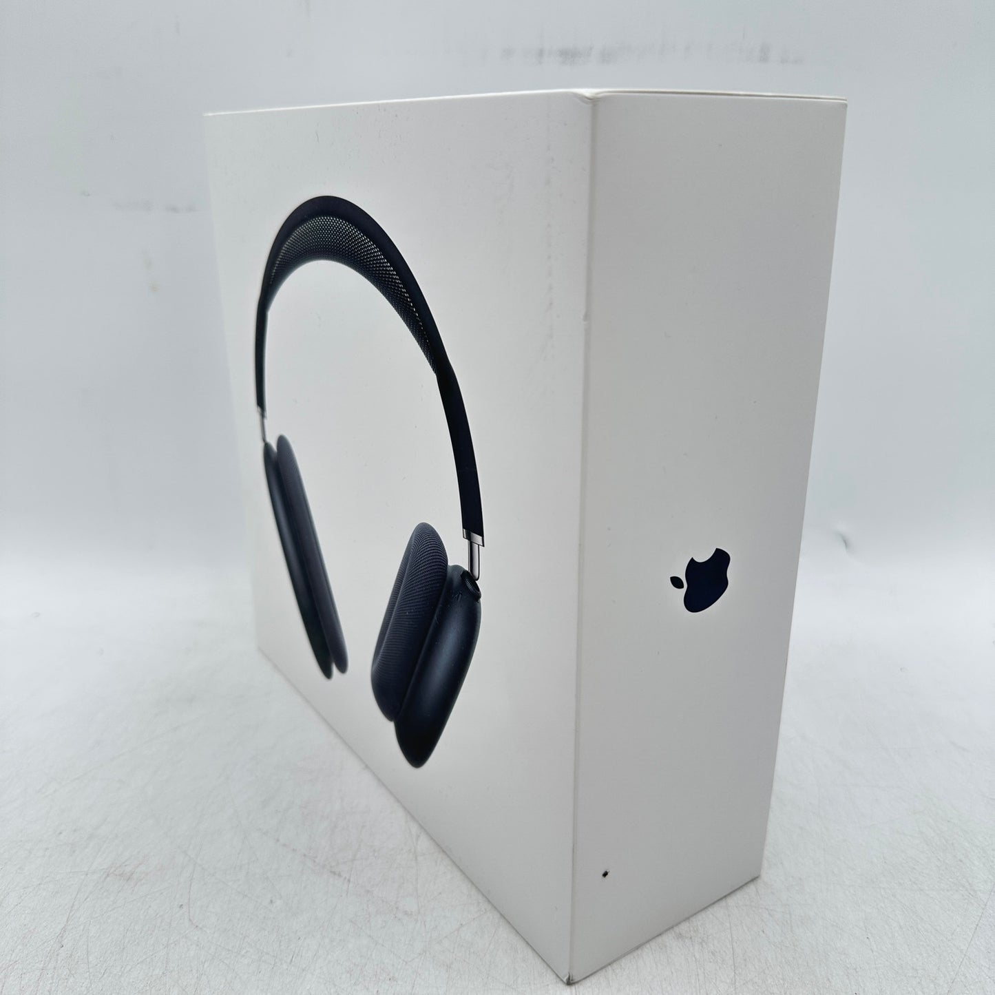 New Apple AirPods Max USB-C Wireless Over-Ear Headphones Midnight MWW43AM/A