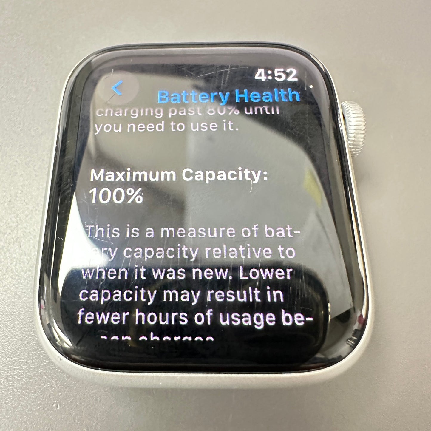 Unlocked Apple Watch SE 2nd Gen 44MM Silver Aluminum w/ White Sport Band MNU13LL/A