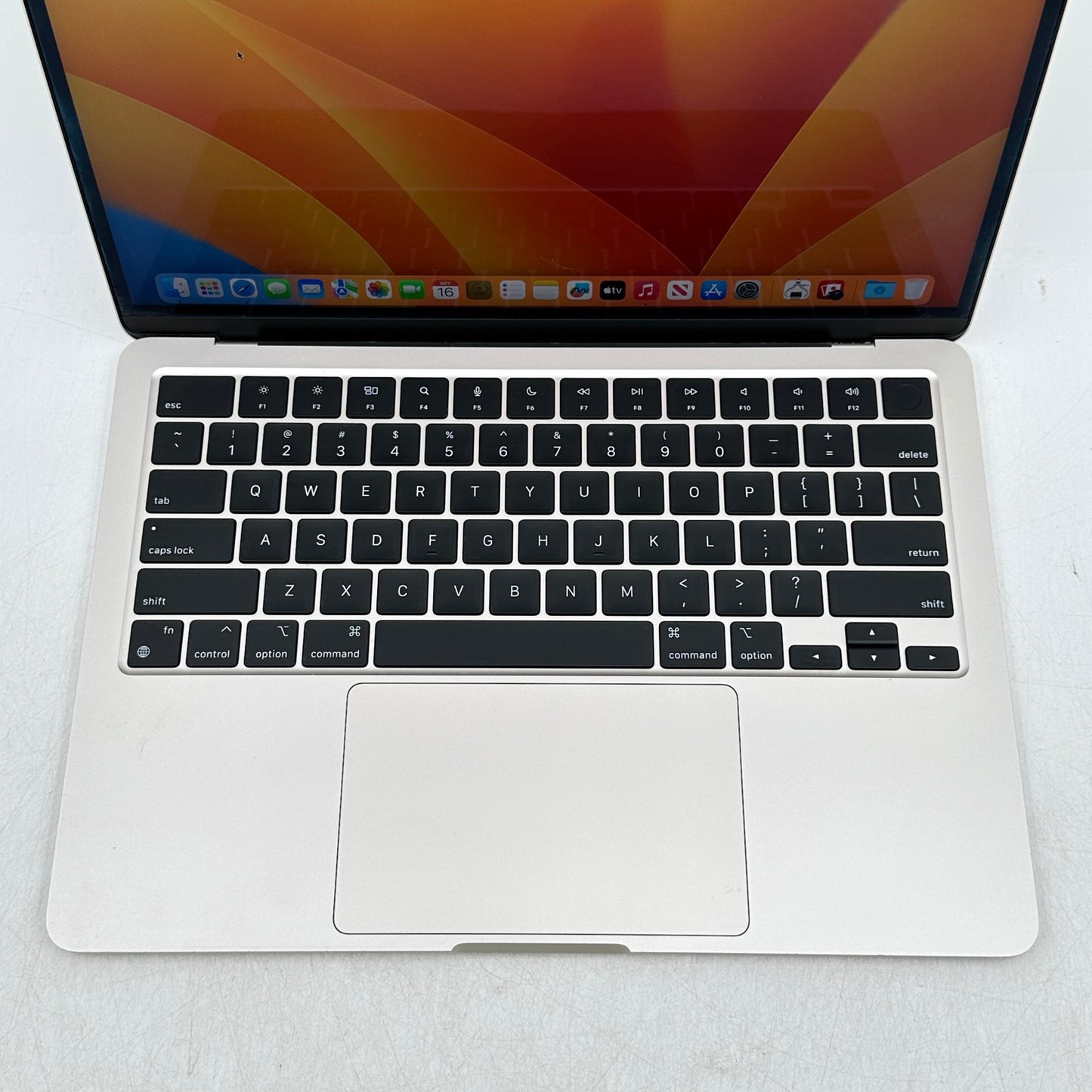 2022 Apple MacBook Air 13.6" M2 8C GPU 3.5GHz 16GB RAM 256GB SSD A2681
