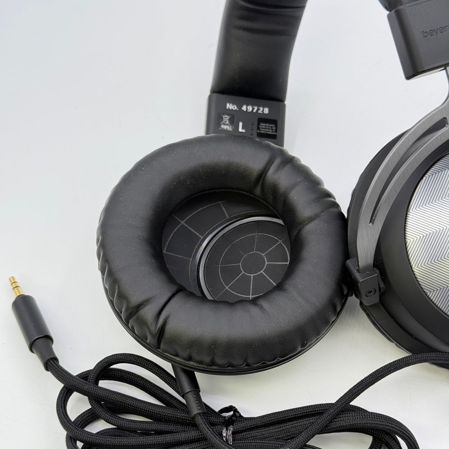 Beyerdynamic T5P 2nd Generation Audiophile Stereo Headphones Black