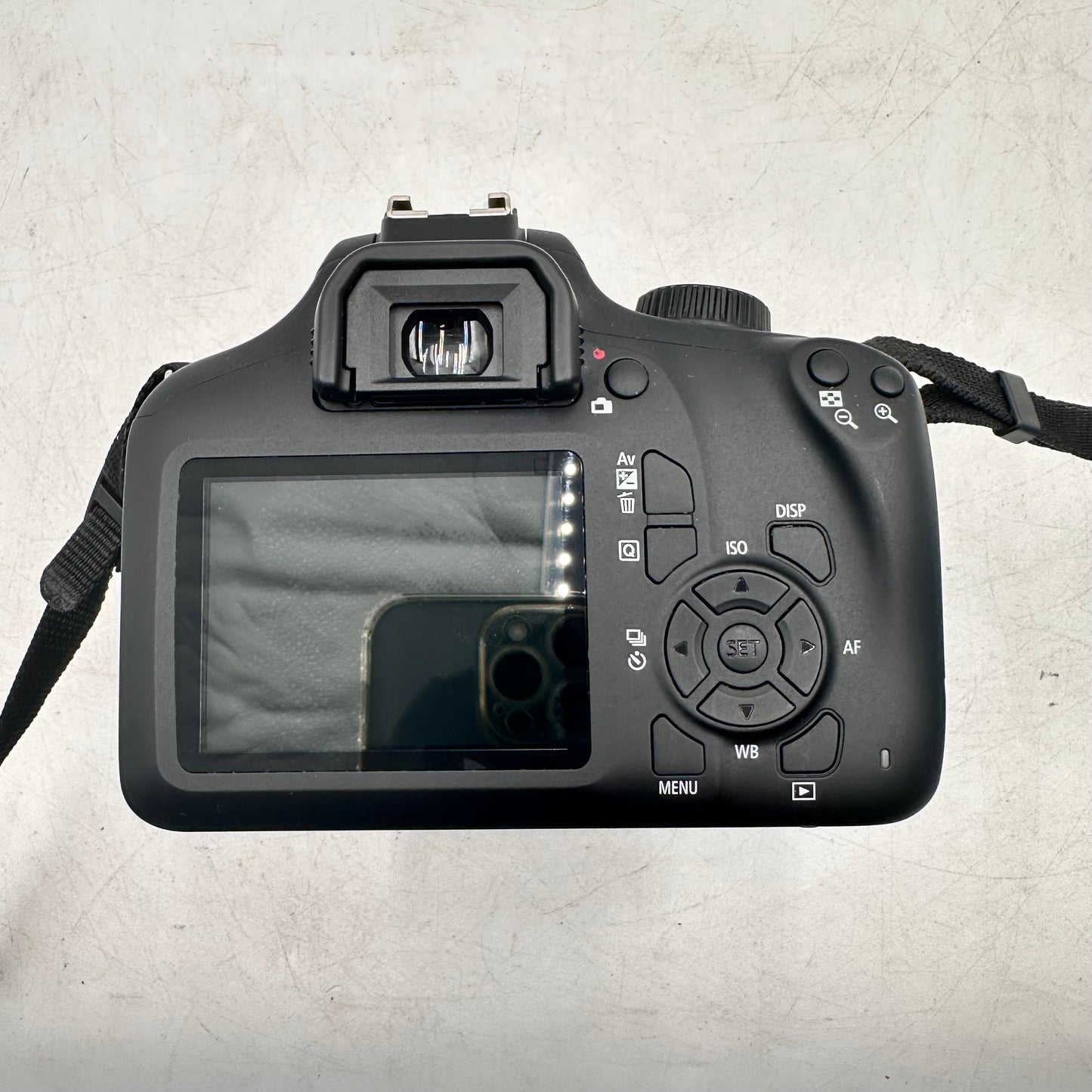 Canon EOS 4000D 18.0MP Digital SLR 122 Shutter Count w/ 18-55mm Lens