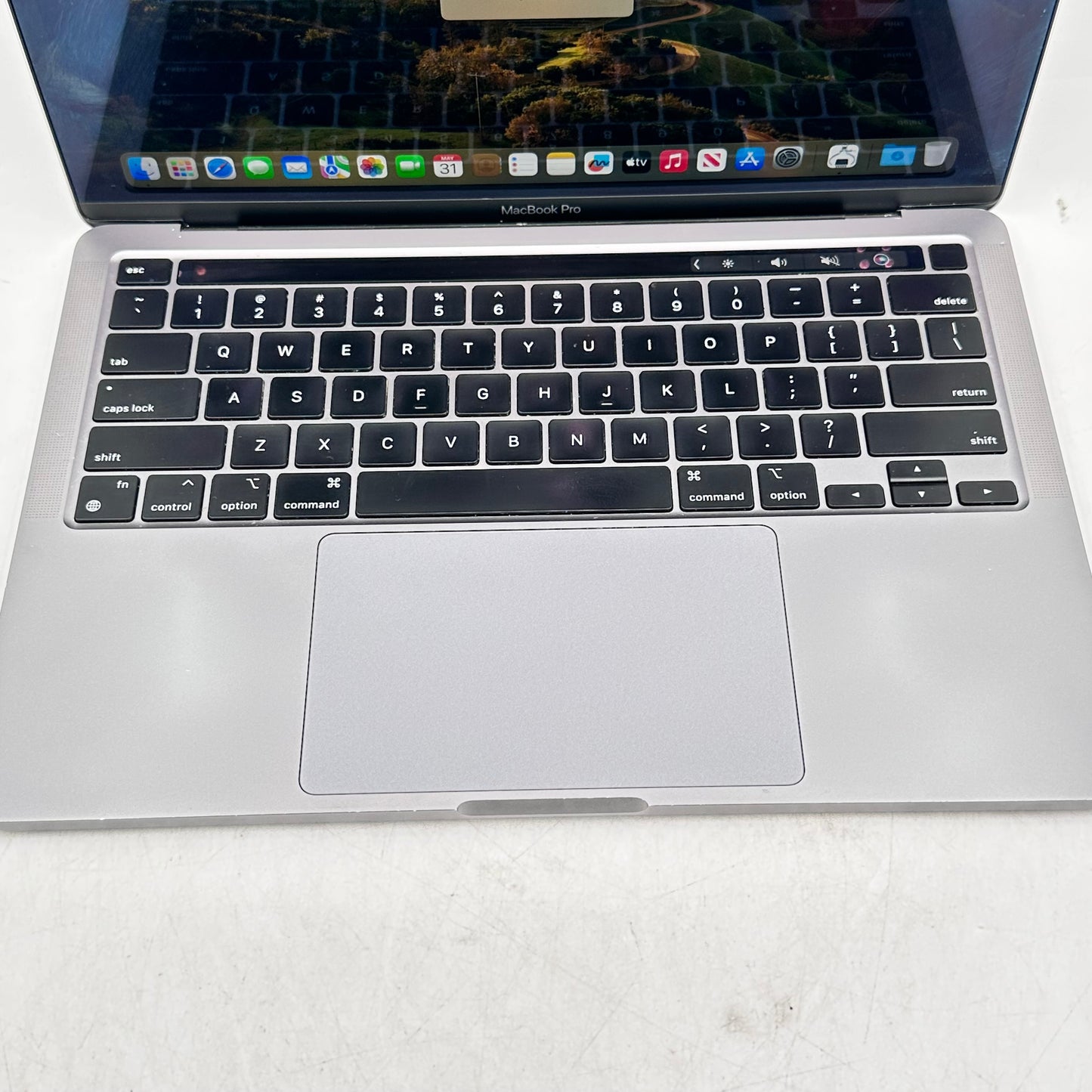 2020 Apple MacBook Pro 13.3" M1 8C GPU 3.2GHz 8GB RAM 512GB SSD A2338