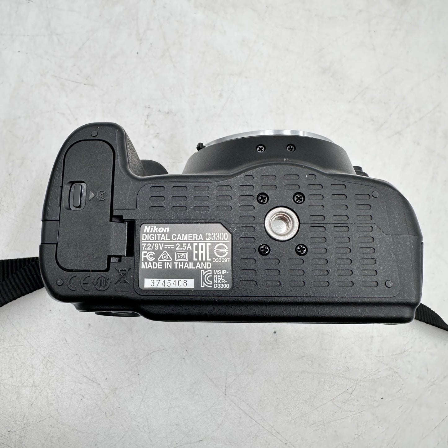 Nikon D3300 24.2MP DSLR Camera 33296SC + AF-S Nikkor 18-55mm Lens