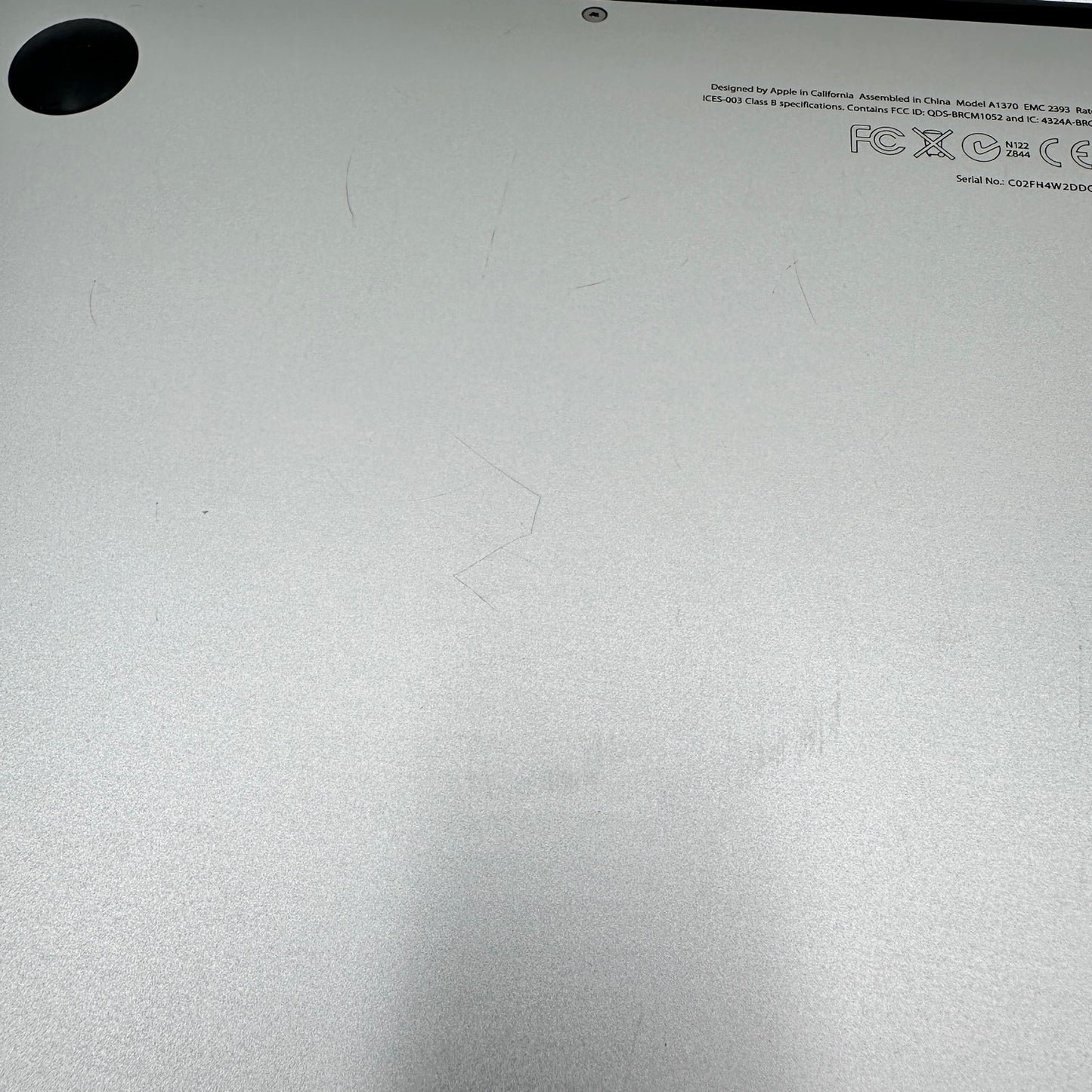 2010 Apple MacBook Air 11" Intel Core 2 Duo 1.4GHz 2GB RAM 128GB SSD A1370