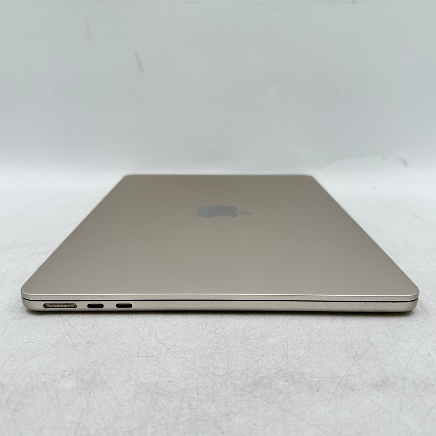 2022 Apple MacBook Air 13.6" M2 8C GPU 3.5GHz 16GB RAM 256GB SSD A2681