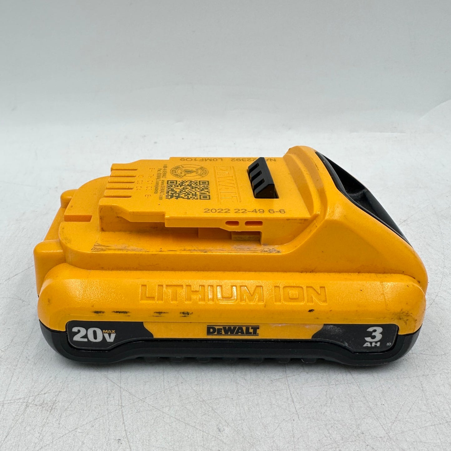 DeWalt DCB230 20V MAX Lithium-Ion Battery Pack