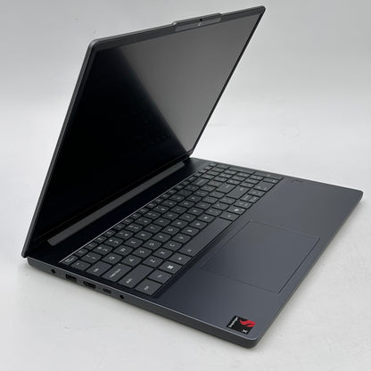 Lenovo IdeaPad Slim 3 15Q8X10 15.3 Snapdragon X  2.9GHz 16GB RAM 256GB SSD