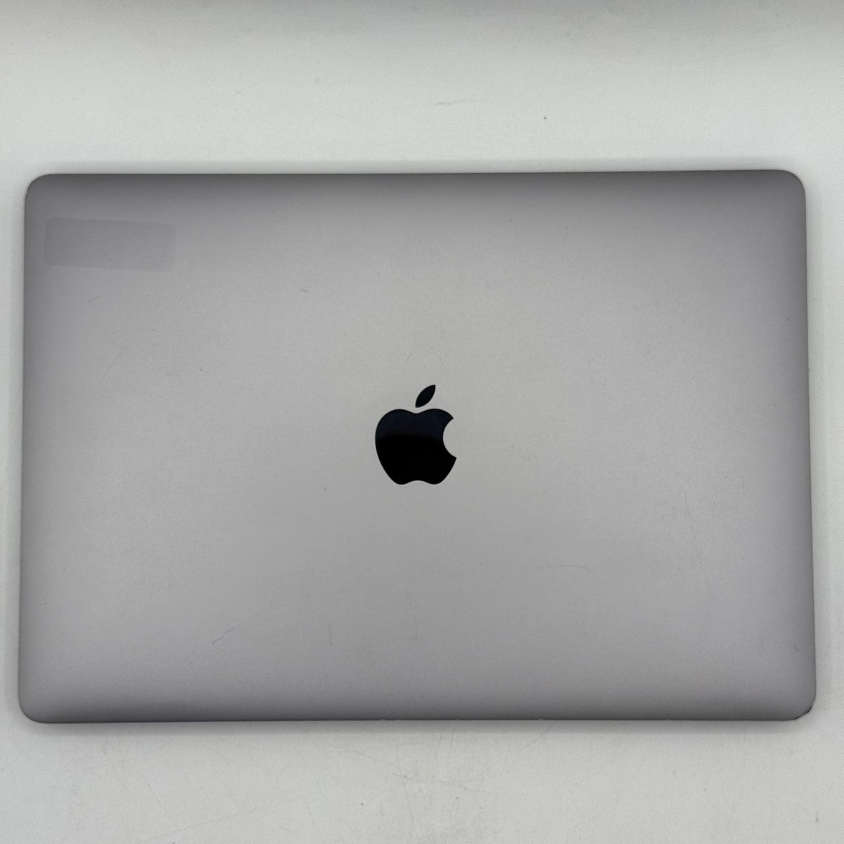 2020 Apple MacBook Pro 13.3" i5 2.0GHz 16GB RAM 512GB SSD A2251