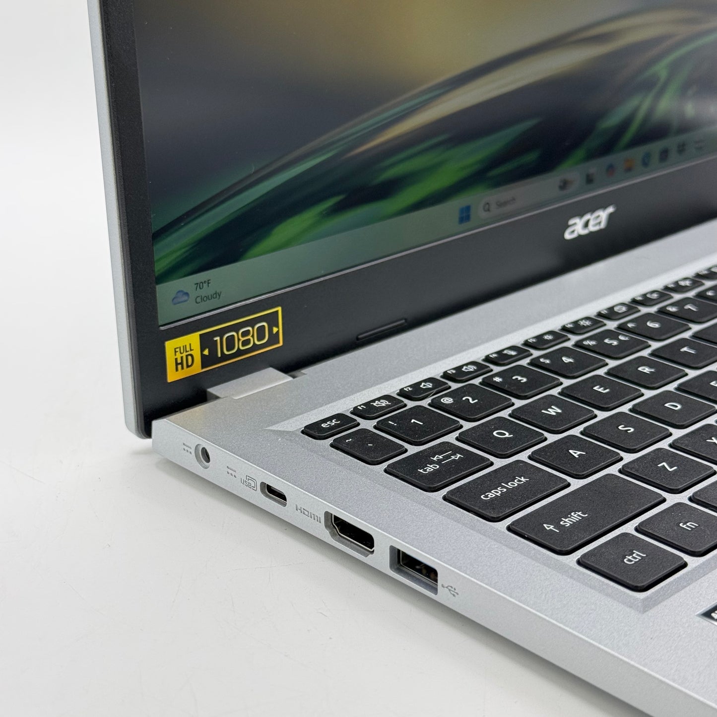 Acer Aspire 3 A315-24P-R7VH 15.6" Ryzen 3 7320U 2.4GHz 8GB RAM 128GB SSD
