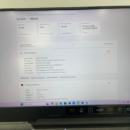 Asus ROG Strix Scar 15 i9-12900H 2.5GHz 16GB RAM 1TB SSD GeForce RTX 3070 Ti