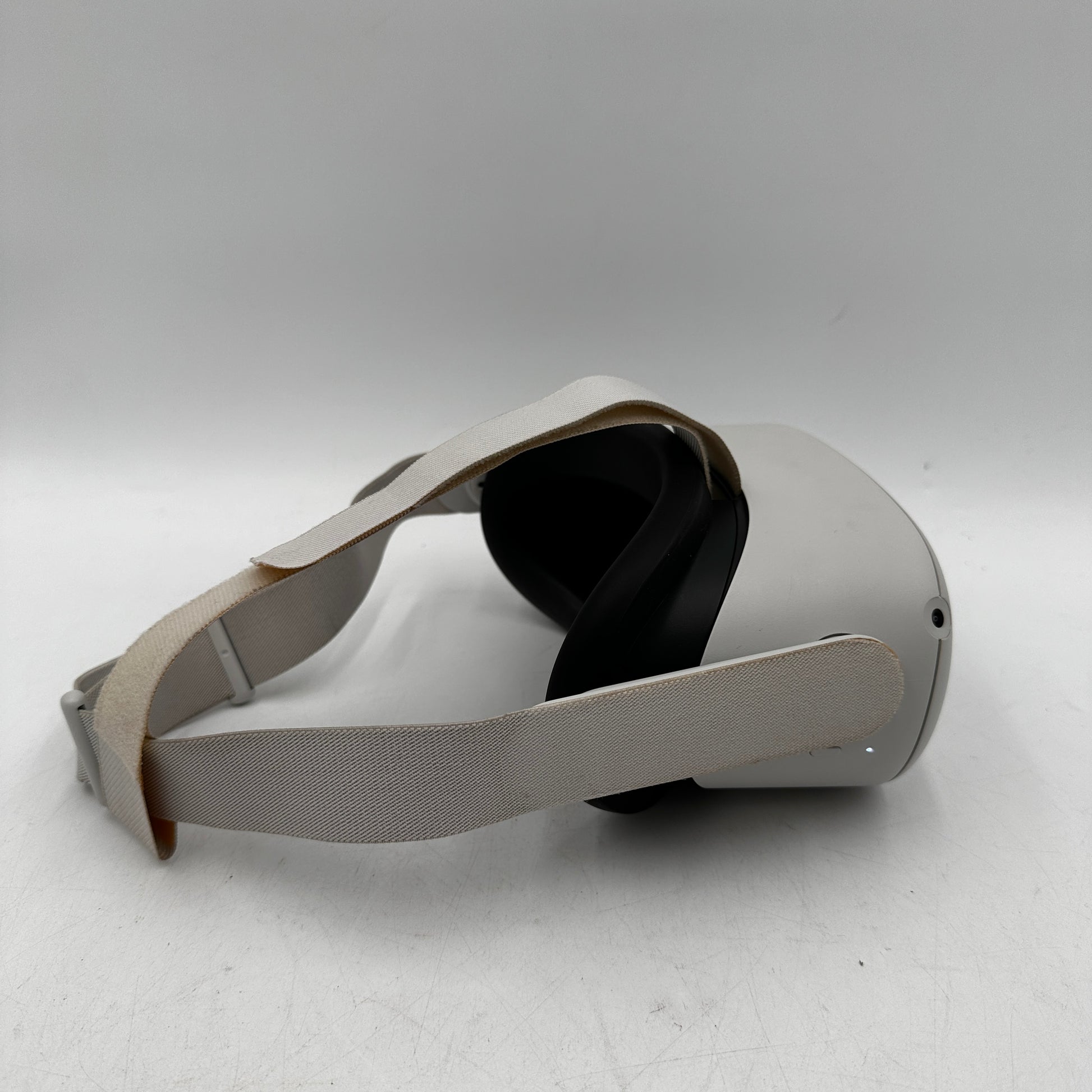 Meta Quest 2 128GB Standalone VR KW49CM w/ Only Left Touch Controller PayMore Chelsea