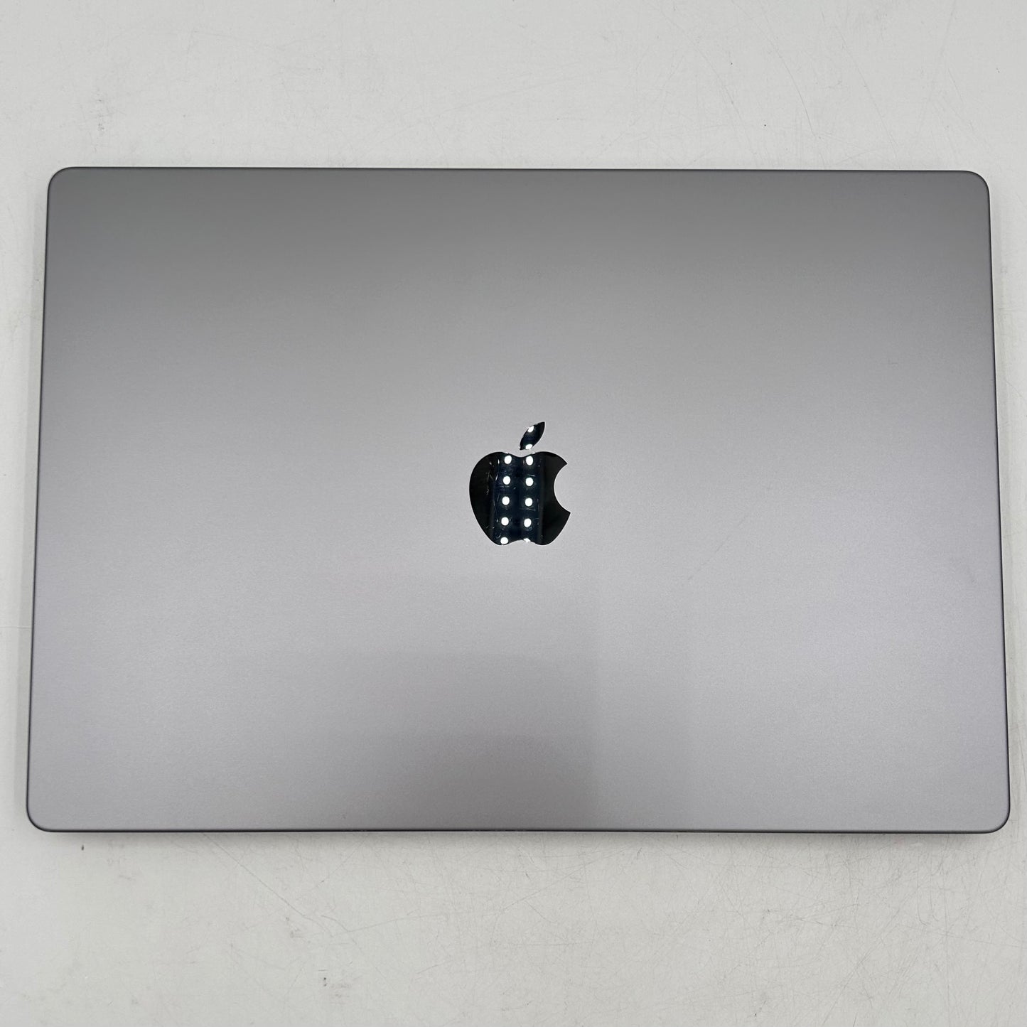 2021 Apple MacBook Pro 16" M1 Pro 16C GPU 3.2GHz 16GB RAM 512GB SSD A2485