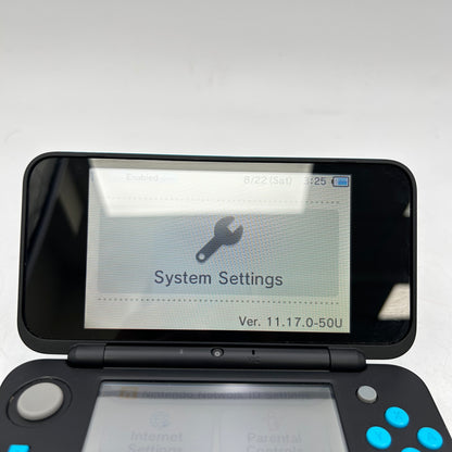 New Nintendo 2DS XL Handheld Game Console JAN-001 Black/Turquoise