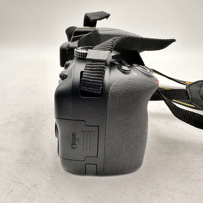Nikon D3300 24.2MP DSLR Camera 33296SC + AF-S Nikkor 18-55mm Lens