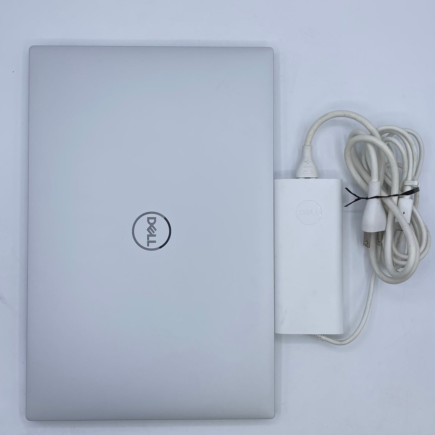 Dell XPS 9510 15.6" i7-11800H 2.3GHz 16GB RAM 1TB GeForce RTX 3050 Ti 3K OLED