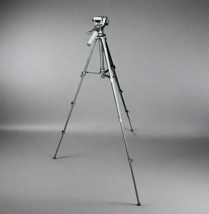 Magnus VT-100  Tripod System with 2-Way Pan Head VT100