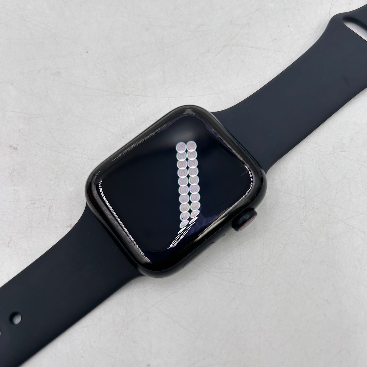 Unlocked Apple Watch SE 2nd Gen 44MM Midnight Aluminum Black Band MA9L4LL/A