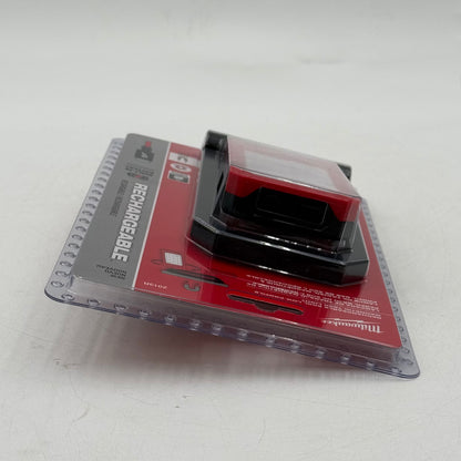 New Milwaukee 2013R 4V Rechargeable 500L Low Profile Magnetic Task Light