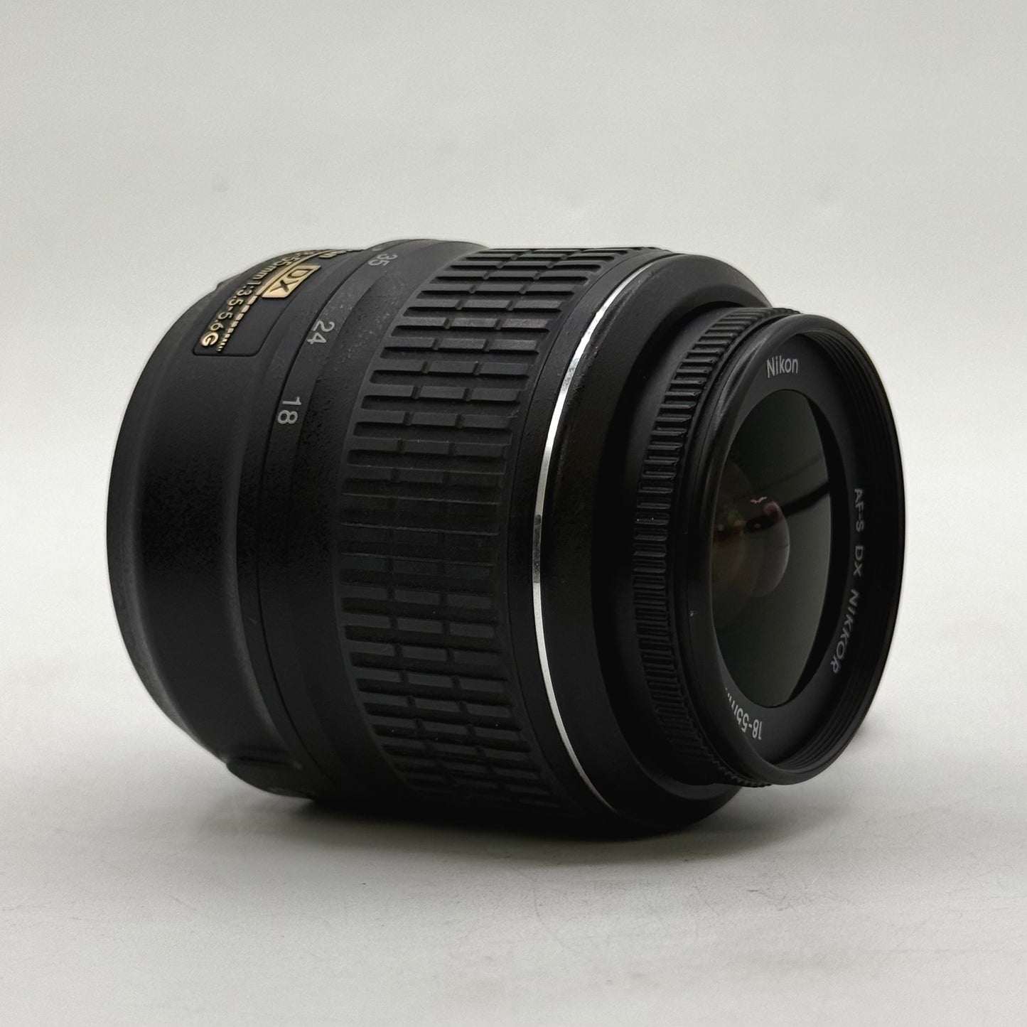 Nikon AF-S DX NIKKOR 18-55mm f/3.5-5.6 DX VR Standard Zoom Lens For F-Mount