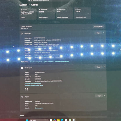 Razer Blade 14 Ryzen AI 9 365 2.0GHz 64GB RAM 2TB SSD GeForce RTX 5070