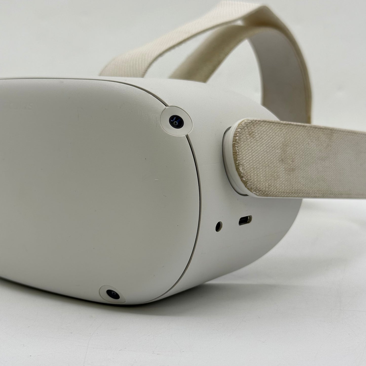 Meta Quest 2 256GB Standalone All-in-One VR Headset KW49CM