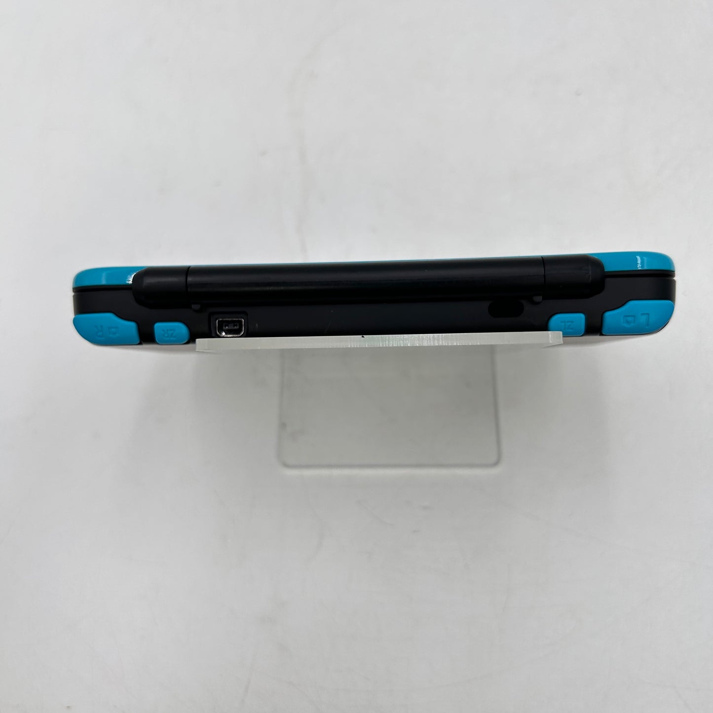 New Nintendo 2DS XL Handheld Game Console JAN-001 Black/Turquoise