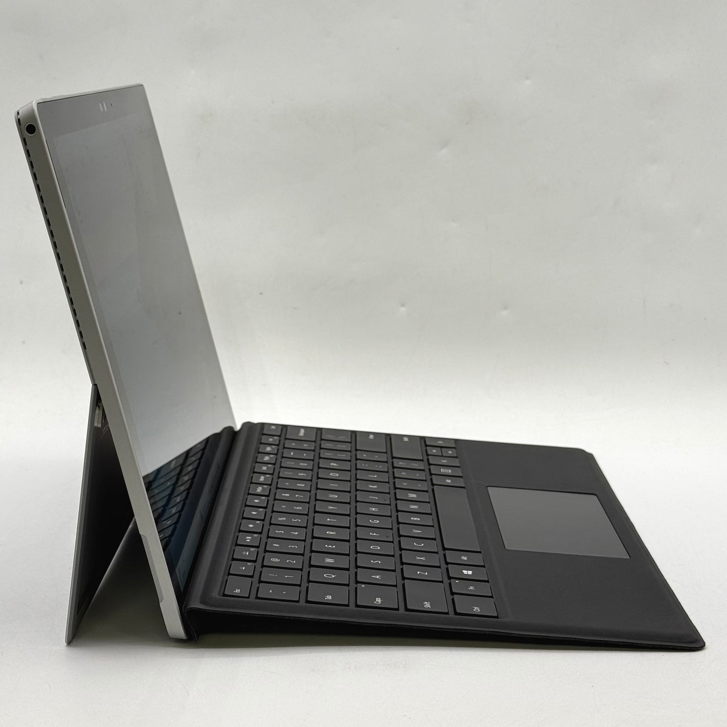 Microsoft Surface Pro 4 1724 12.3" i5 2.5GHz 8GB RAM 256GB SSD