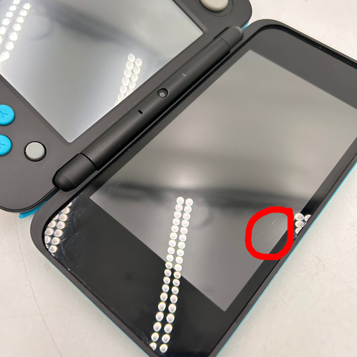 New Nintendo 2DS XL Handheld Game Console JAN-001 Black/Turquoise