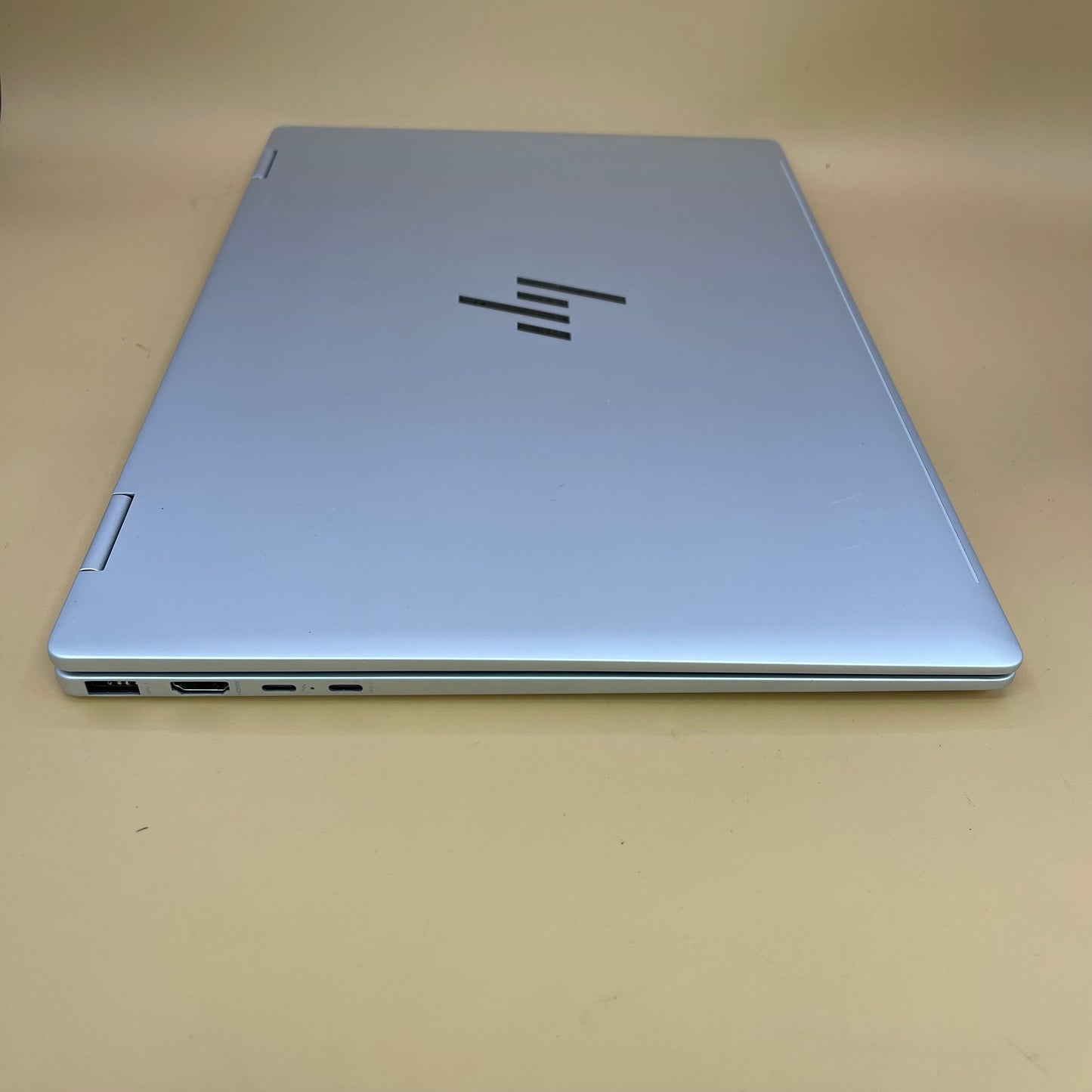 HP ENVY x360 2-in-1 9S1R5UA 16" Core Ultra 5 125U 3.6GHz 16GB RAM 512GB SSD