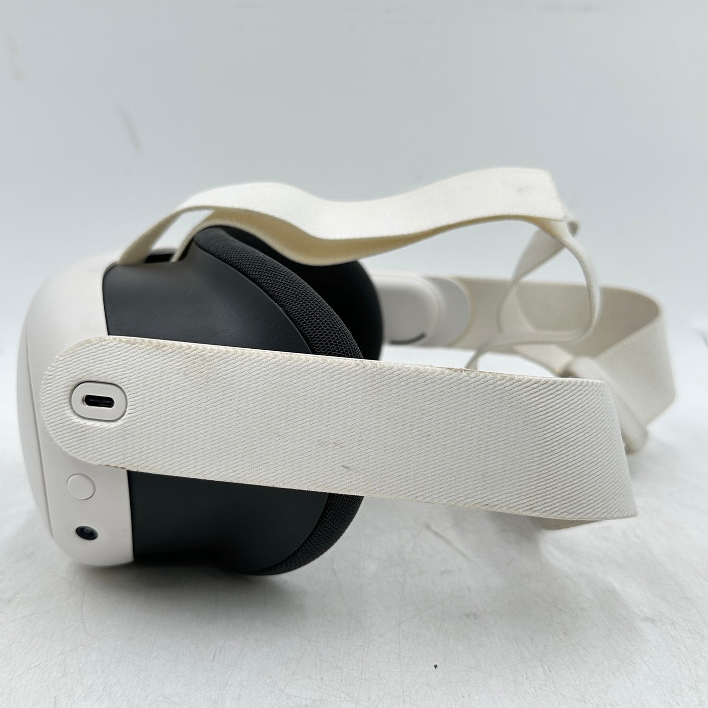Meta Quest 3 512GB Standalone All-in-One VR Headset S3A