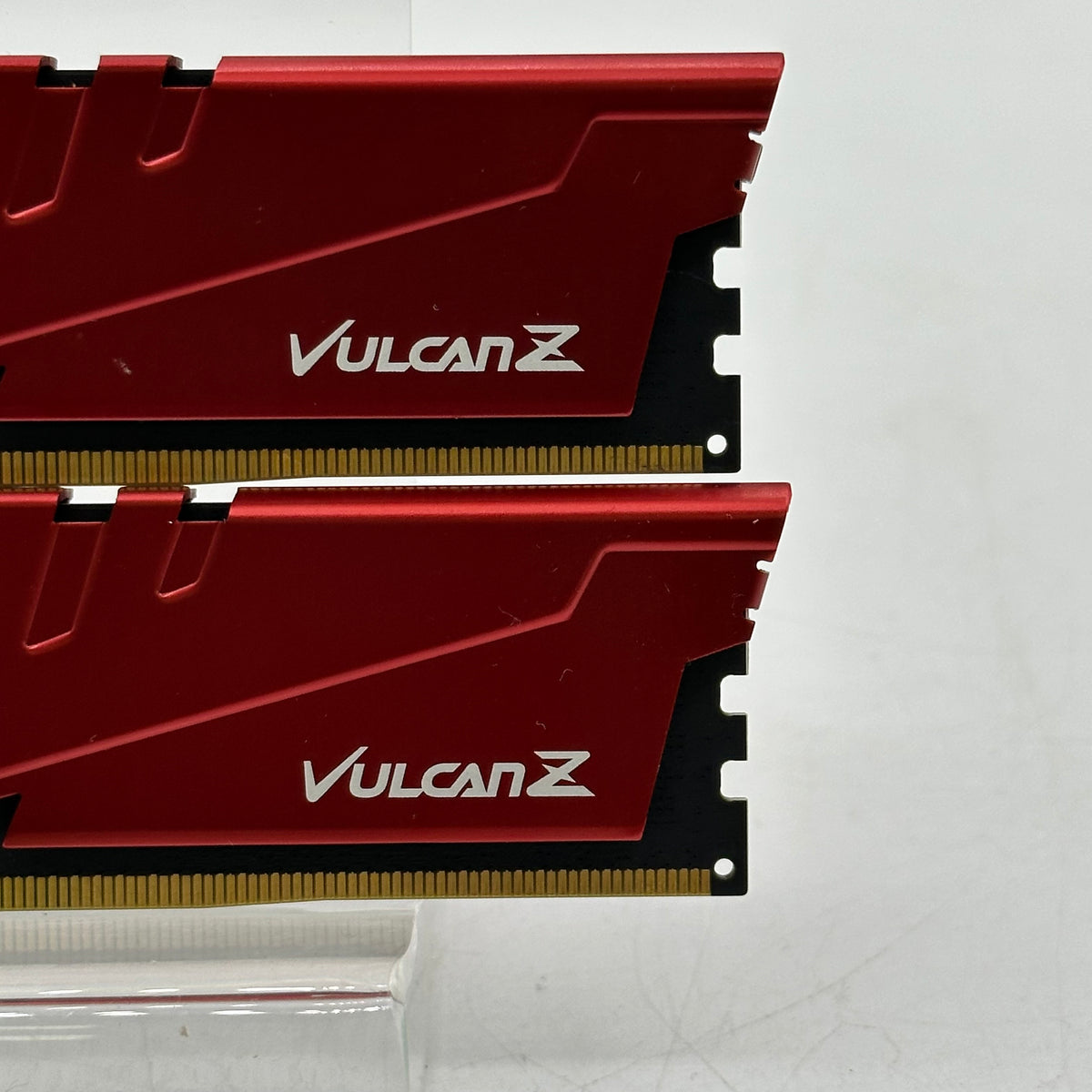 TeamGroup T-Force Vulcan 16GB (2x8GB) RAM DDR4 3200MHz TLZRD48G3200HC16FBK