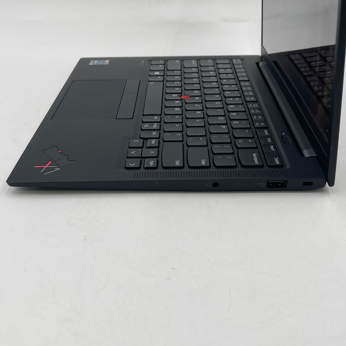 Lenovo ThinkPad X1 Carbon Gen 9 14" i7-1185G7 3.0GHz 16GB RAM 512GB SSD