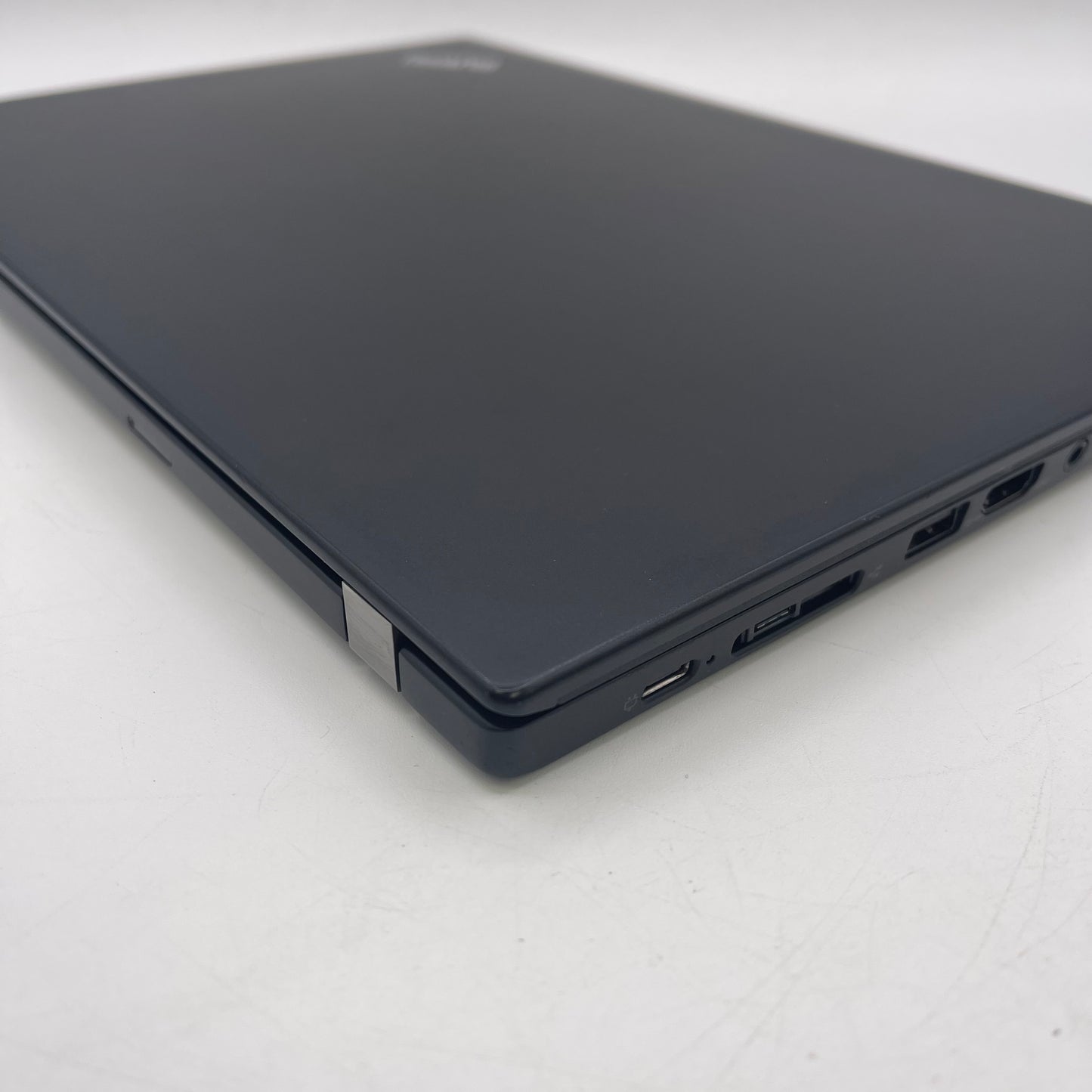 Lenovo ThinkPad T14s Gen 1 14" Ryzen 5 Pro 4650U 2.1GHz 8GB RAM 512GB SSD