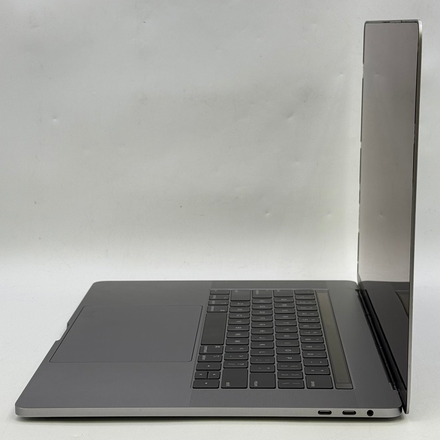 2019 Apple MacBook Pro 15" i9 2.4GHz 32GB RAM 1TB SSD Space Gray A1990 READ