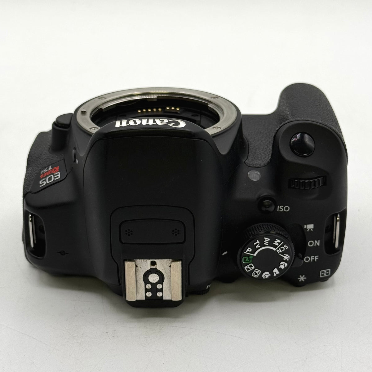 Canon EOS Rebel T5i 18.0MP Digital SLR DSLR Camera