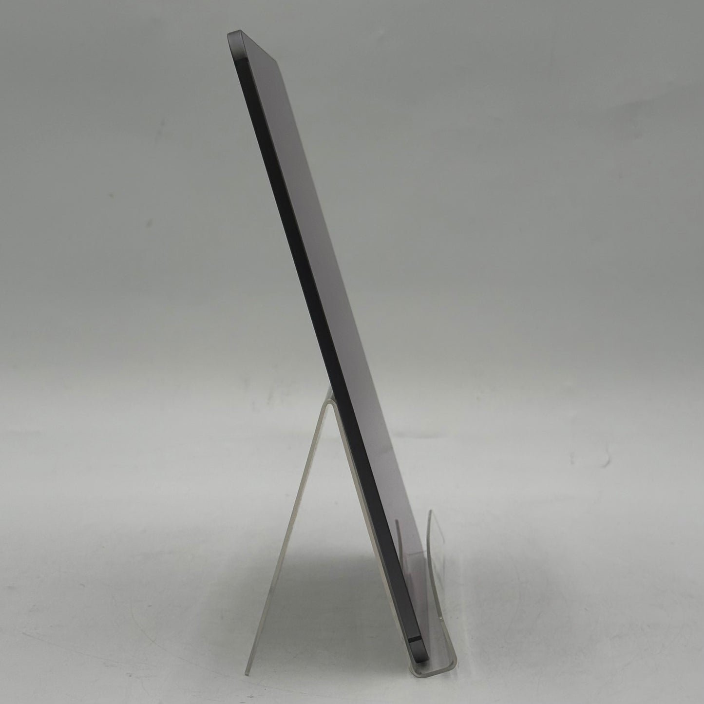 Factory Unlocked Apple iPad Air 13" M4 256GB Space Gray MH9H4LL/A