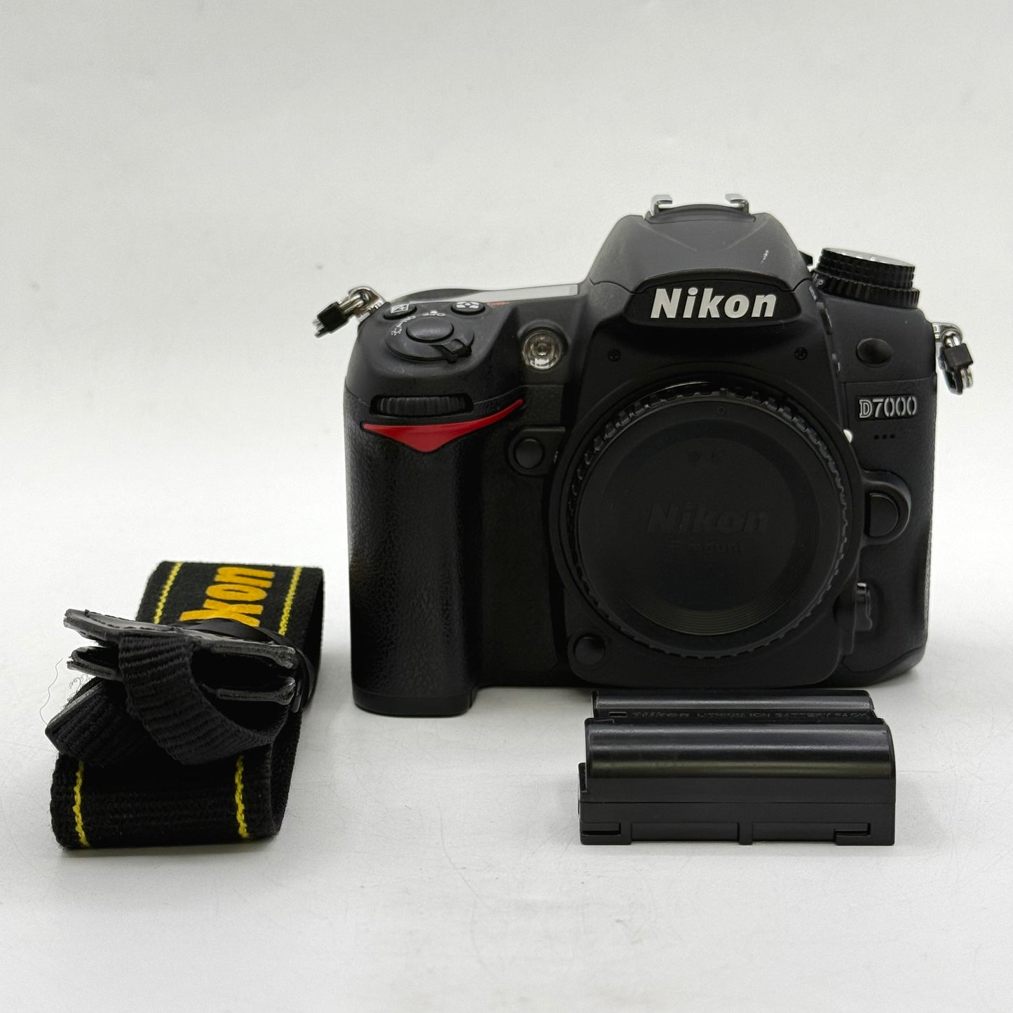 Nikon D7000 16.2MP Digital SLR DSLR Camera 8719 Shutter Count