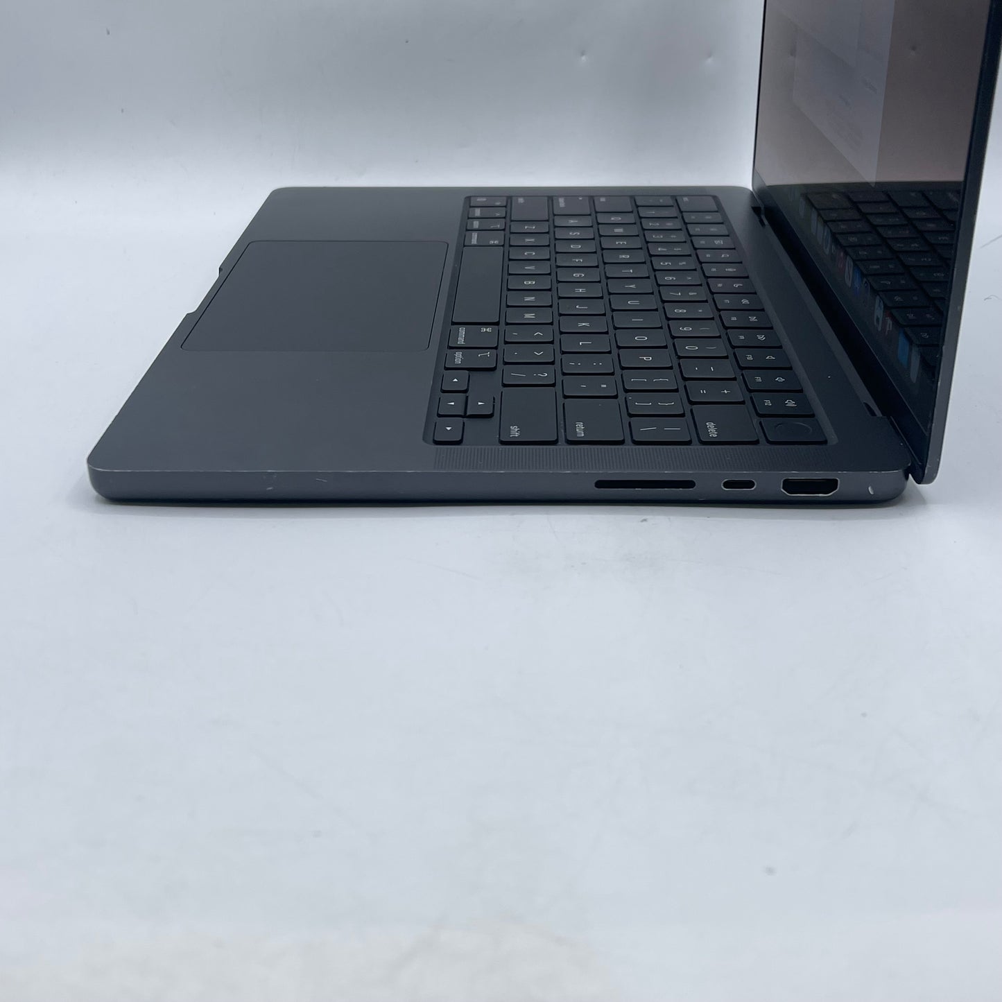 2023 Apple MacBook Pro 14" M3 Pro 14C GPU 4.0GHz 18GB RAM 512GB SSD A2992