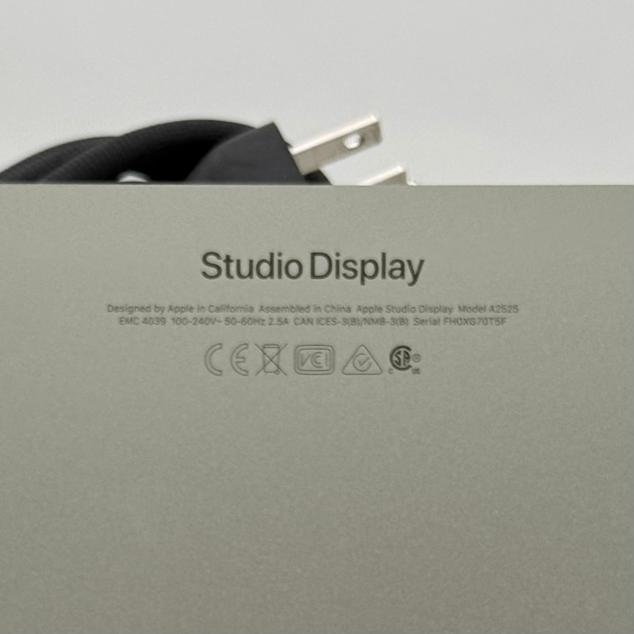 Apple Studio Display 27" 5K Retina Monitor Standard Glass 5K Retina A2525